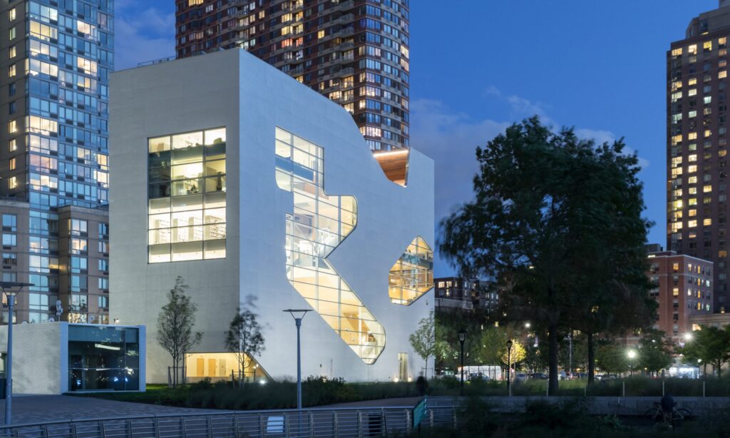 Hunters Point Library